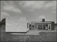 https://negativeoutlook.gr:443/files/gimgs/th-55_79_house-slegers-1952-55-in-velp-the-netherland___.jpg
